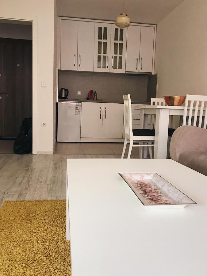 Blini Complex Apartment Pristina Exterior photo